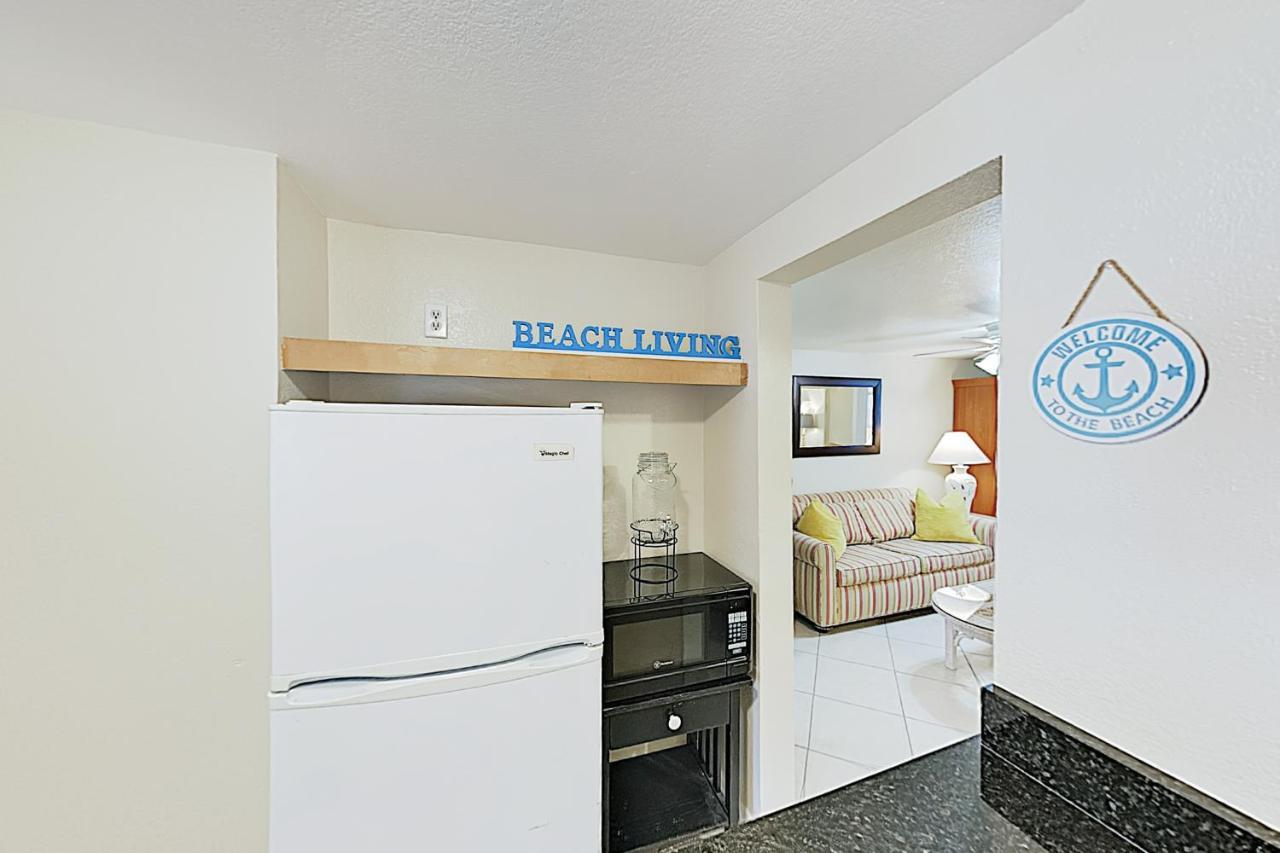 The Palm Condos St. Pete Beach Esterno foto