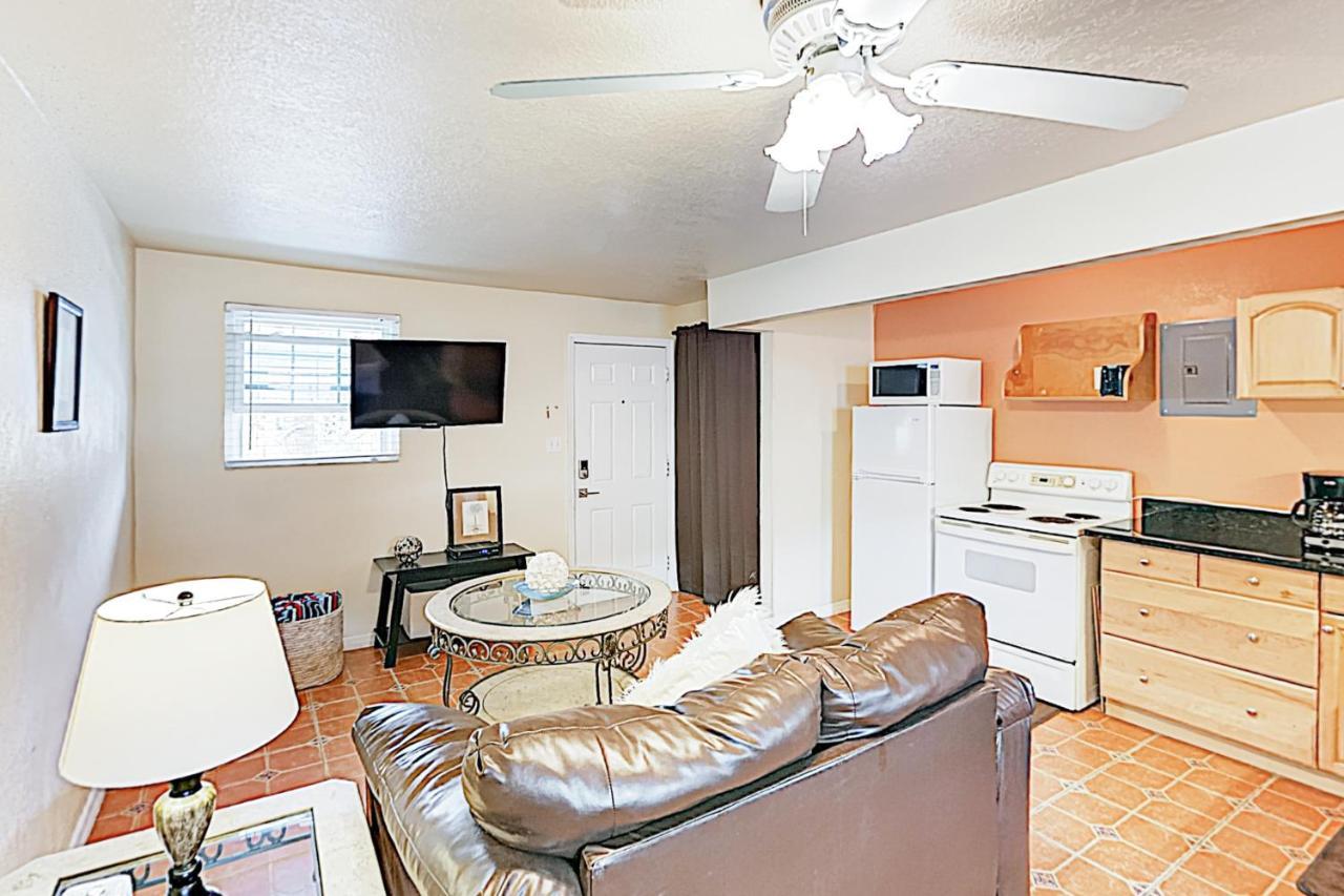 The Palm Condos St. Pete Beach Esterno foto